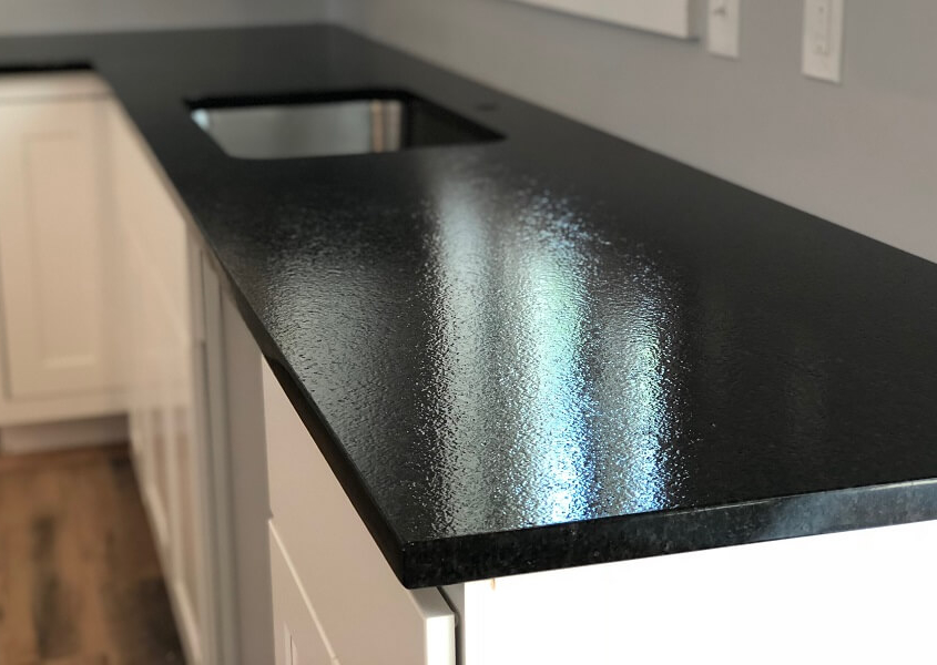 Кухонная столешница из гранита Absolute Black